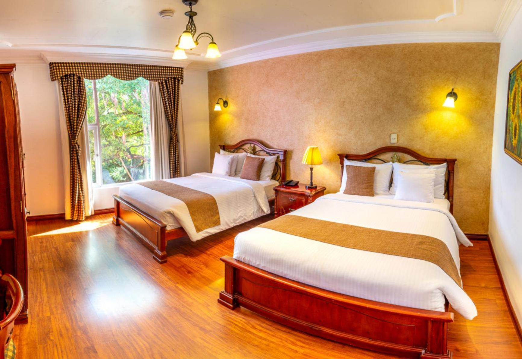 Casa Aliso Hotel Boutique Quito Exterior photo
